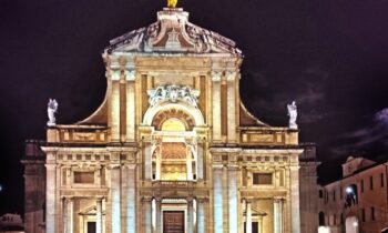 Mapped projection on Santa Maria degli Angeli in Assisi