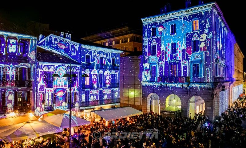 Christmas atmosphere in the city with christmas projection